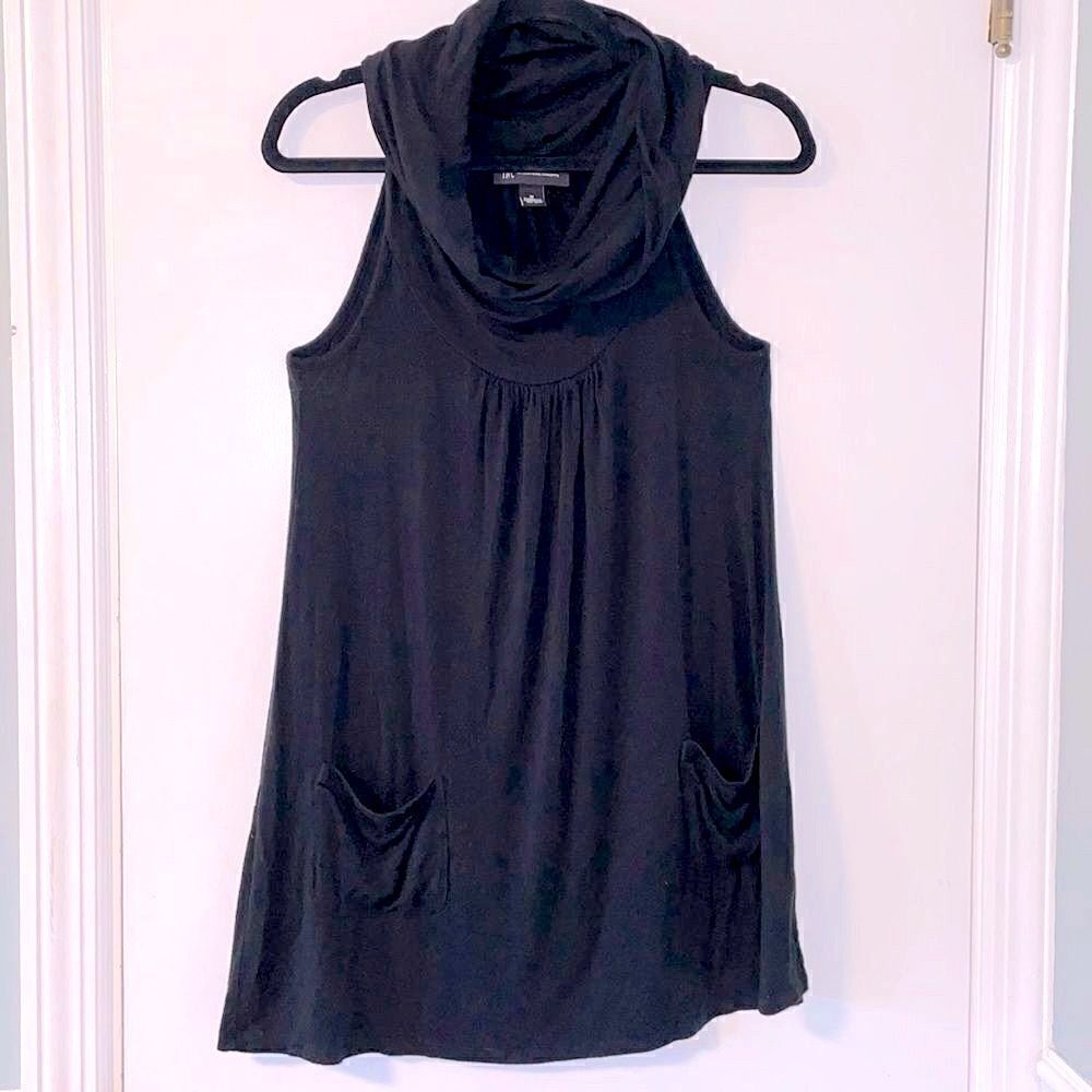 International Concepts black sleeveless soft cowl neck tunic with pockets M